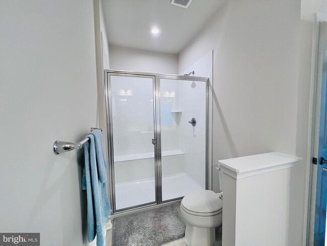Building Photo - 9212 Edenderry Dr