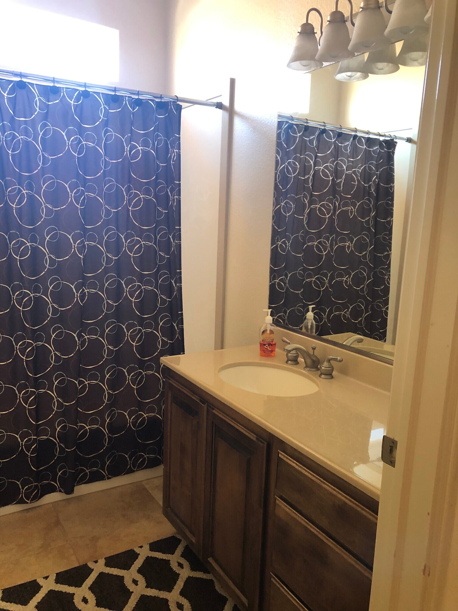 2nd bath - 1806 N Dixie Downs Rd