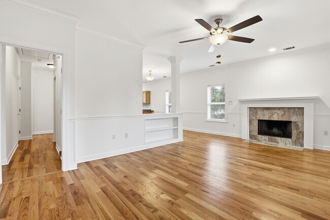 Building Photo - Lowcountry living on beautiful Whitemarsh Island
