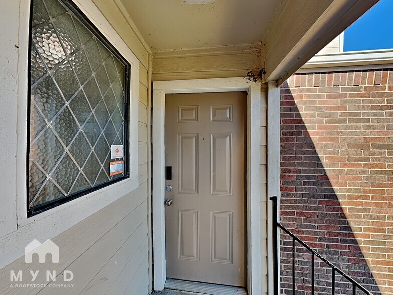 Building Photo - 5726 Marvin Loving Dr