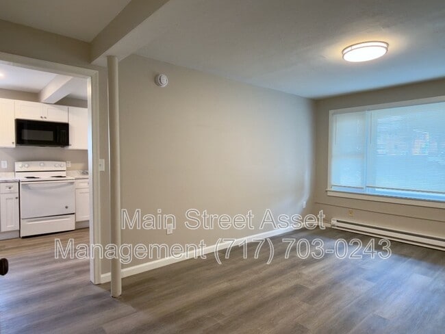 Building Photo - 30 S Wolf St