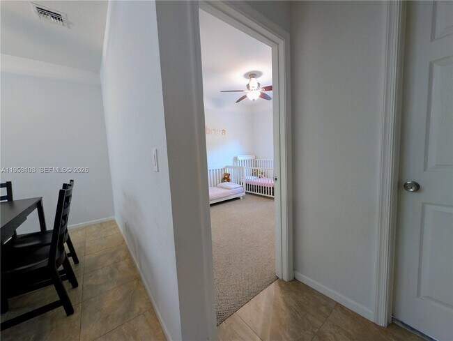 Building Photo - 3561 Forest Hill Blvd