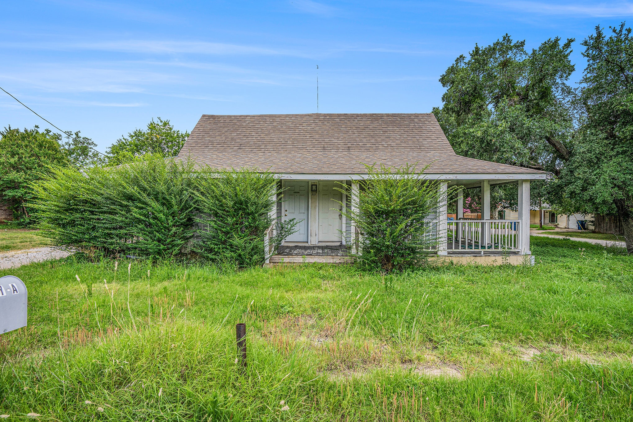 Building Photo - 111 W Atchley Ave