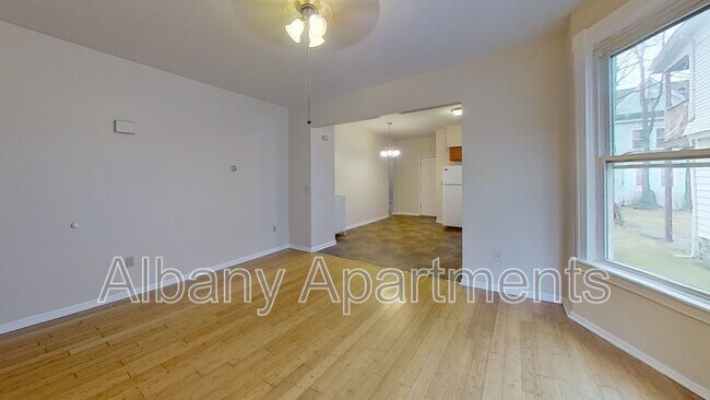 Building Photo - 71 S Allen St