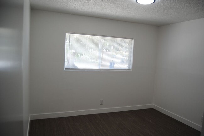 Building Photo - 5812 Clayton St