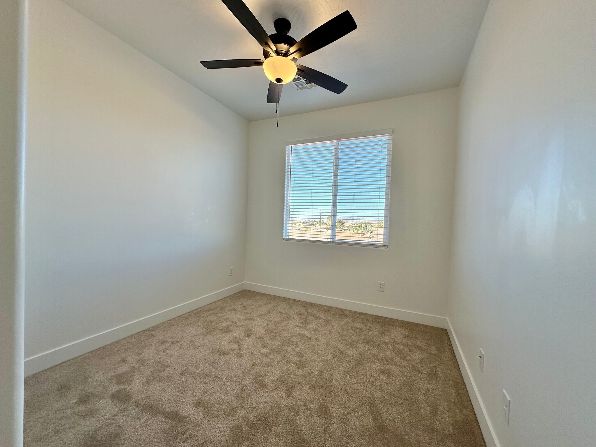 Building Photo - 127 N 2480 W