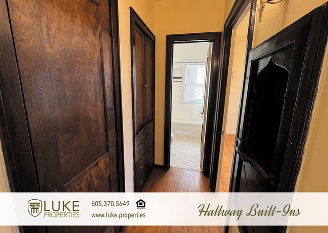 Building Photo - Charming 1-bedroom apartment in historic S...