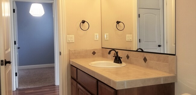 Building Photo - Camas Schools! Stunning Custom Home!  3 Be...