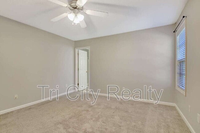 Building Photo - 289 Baldwin Ct