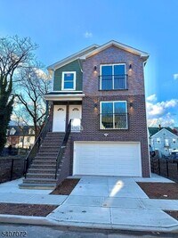 Building Photo - 51 N 15th St