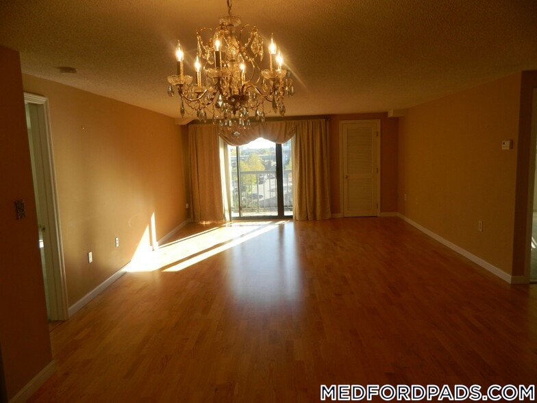 Building Photo - 30 Revere Beach Pkwy