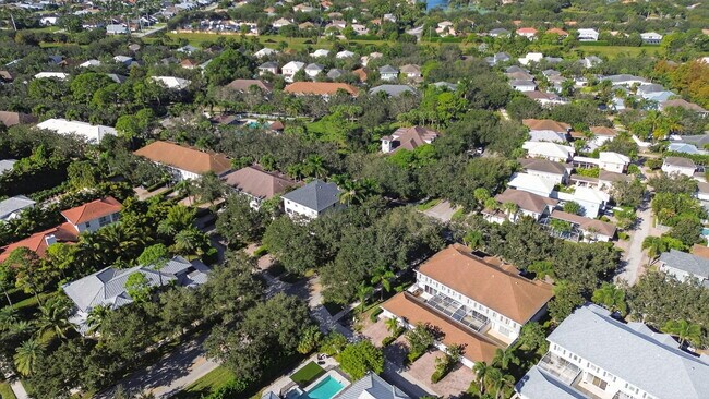 Building Photo - 2785 E Community Dr