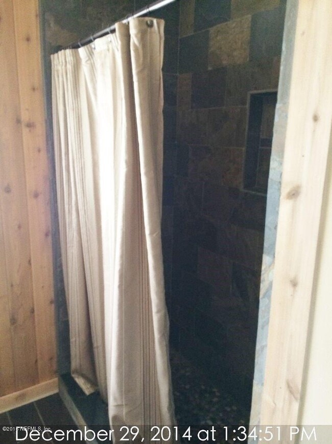 Building Photo - 5640 Silver Sands Cir