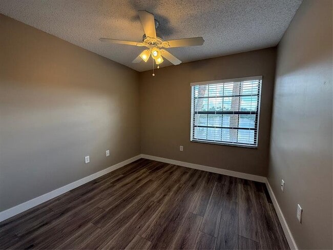 Building Photo - 10790 NW 14th St