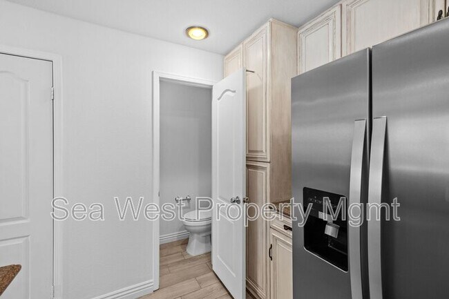 Building Photo - 12614 Carmel Country Rd