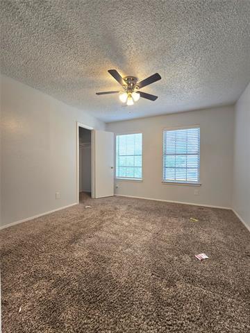 Building Photo - 5803 Shadydell Dr