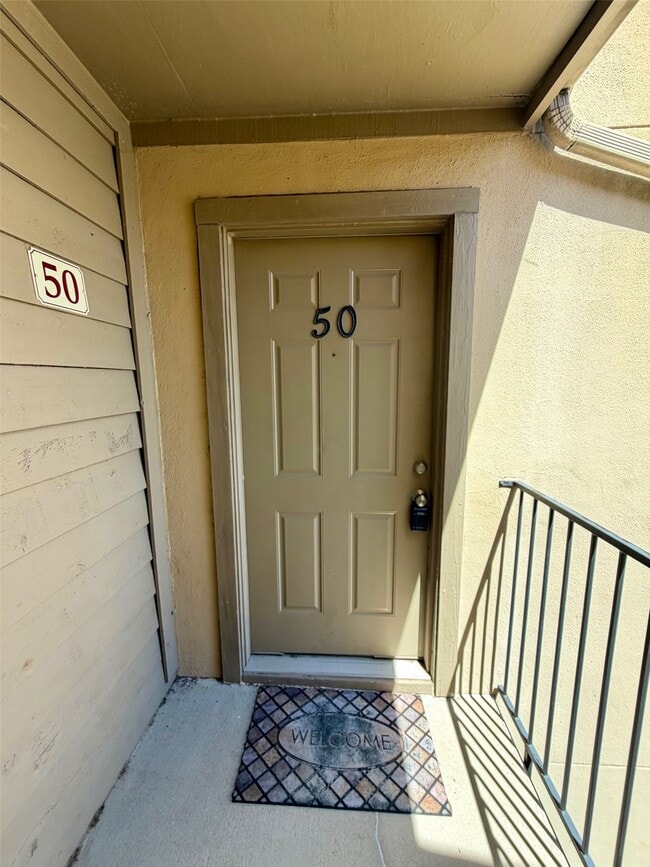 Building Photo - 3300 Pebblebrook Dr