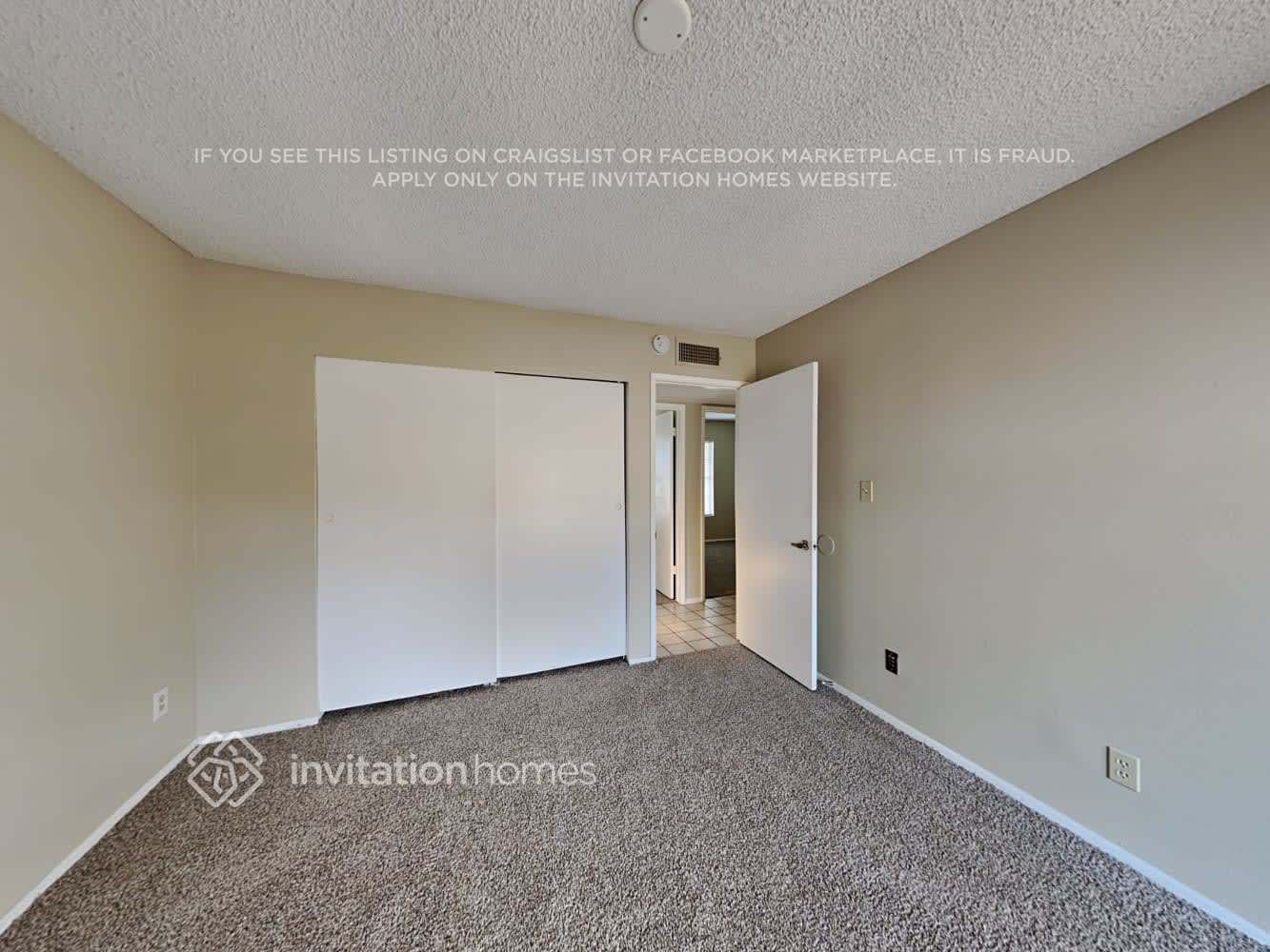 Building Photo - 3130 W Las Palmaritas Dr