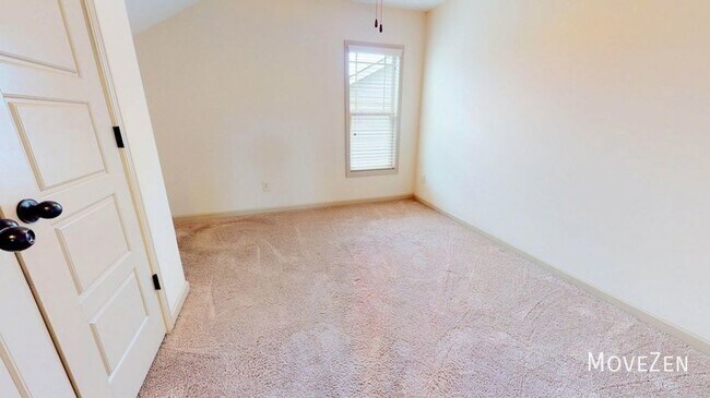 Building Photo - 143 Balboa Pkwy