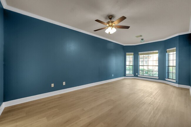 Building Photo - 16415 N Eldridge Pkwy
