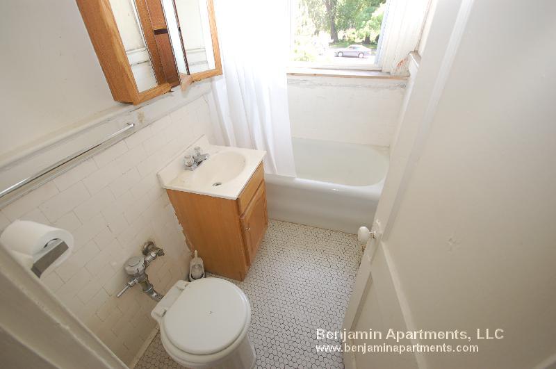 Building Photo - 1171 Boylston St