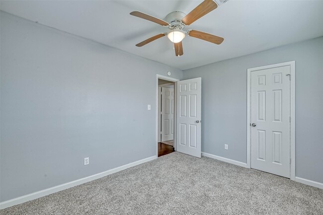 Building Photo - 3818 Noah St