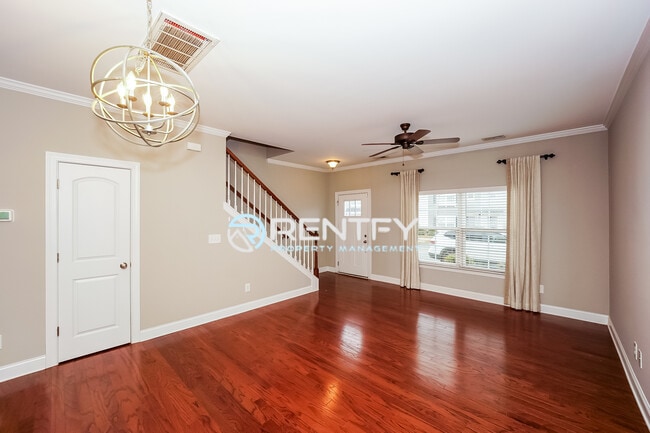 Building Photo - 2506 Gallery Drive