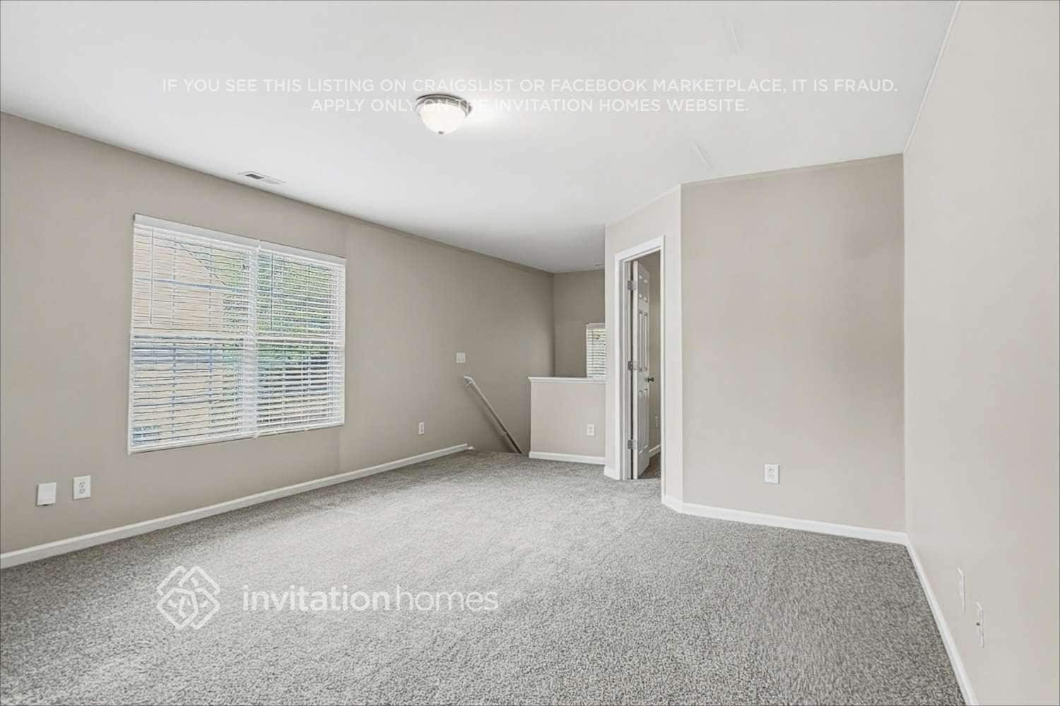 Building Photo - 3714 Horseshoe Farm St