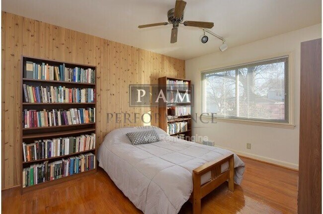 Building Photo - 3746 N 86th St