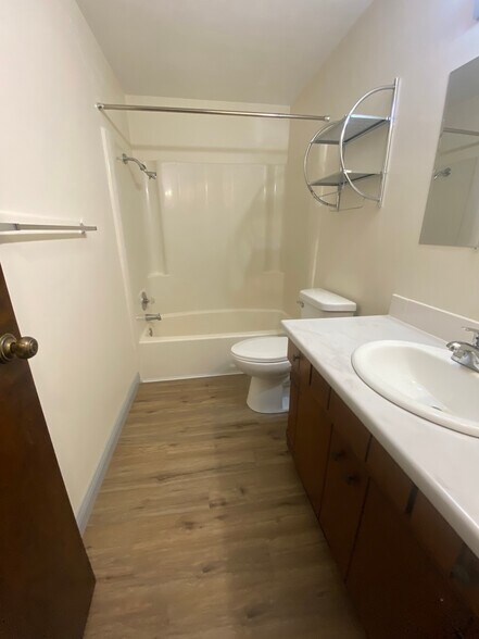 Building Photo - 4491-4493 N 200 E