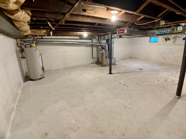 Building Photo - 1107 Cinnaminson Ave