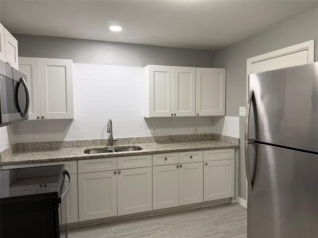Building Photo - 2502 Normont Cir