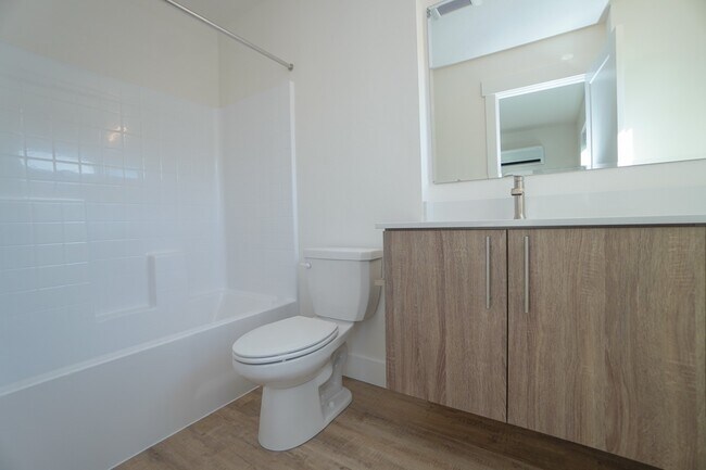 Building Photo - 4626 N Iota Ln