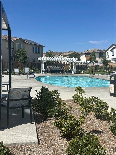 Building Photo - 30324 Waterline Dr