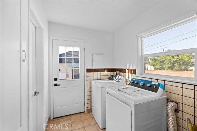 Building Photo - 720 E Foothill Blvd