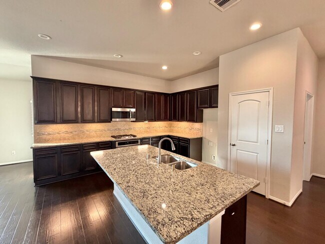 Building Photo - 4619 Grigio Pines Dr