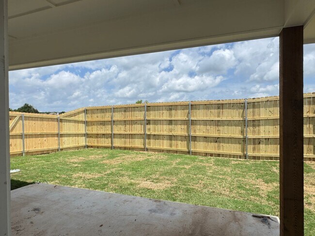 Building Photo - 14574 CR 2191