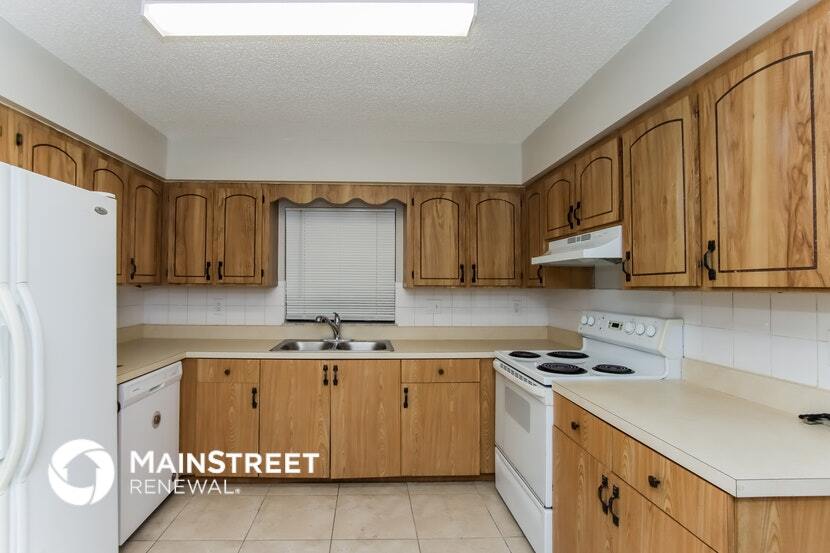 Building Photo - 2025 55th Ave