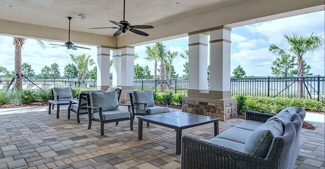 Building Photo - 11840 Shine View Ln