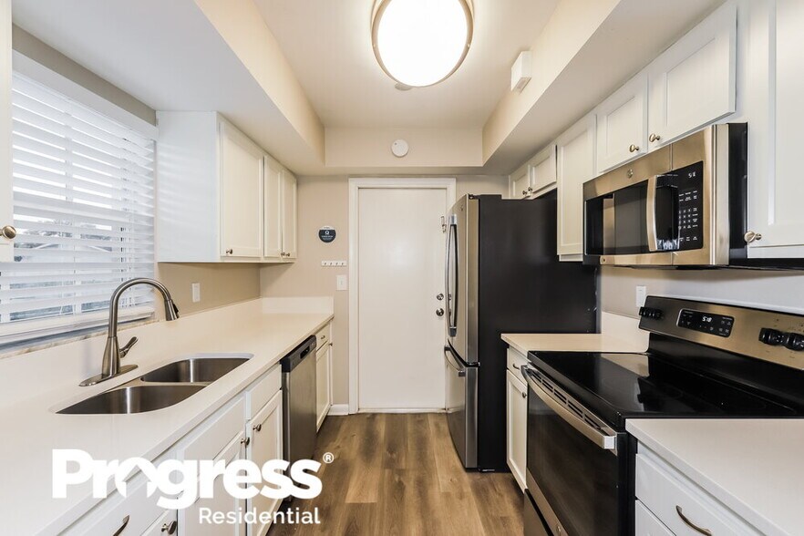 Building Photo - 21634 Wytheville Way