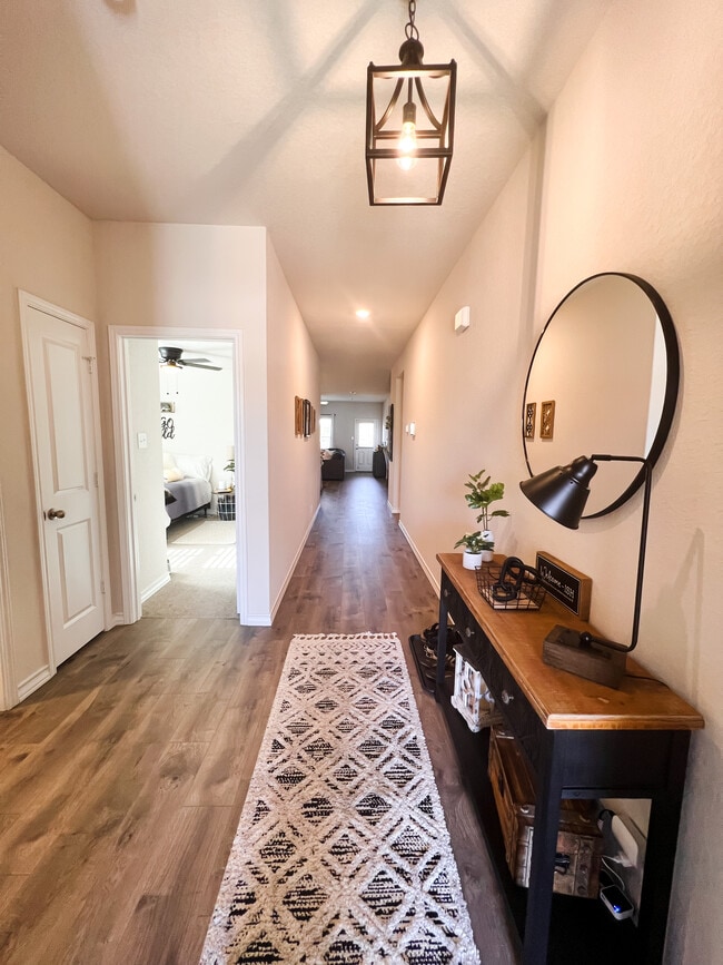 Building Photo - 5507 Stormie Keep