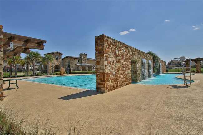 Building Photo - 16007 David Hill Ln