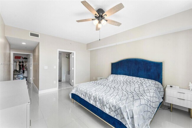 Building Photo - 244 Biscayne Blvd