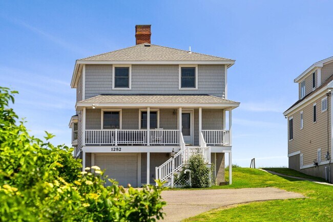 Building Photo - 1282 Ocean Blvd