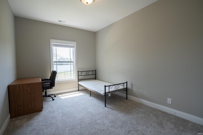 Building Photo - 2855 Needletail Dr