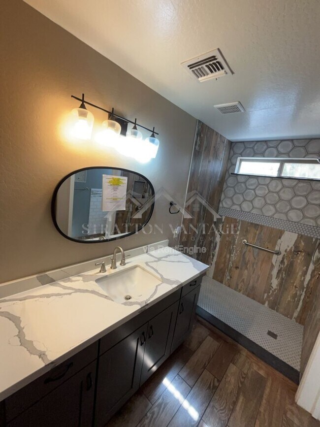 Building Photo - 23350 S 221st St