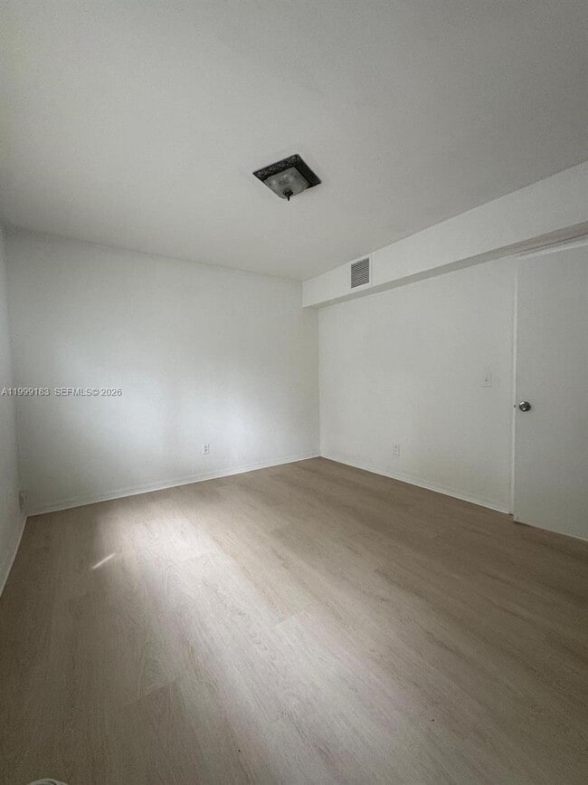 Building Photo - 680 NE 88th Terrace