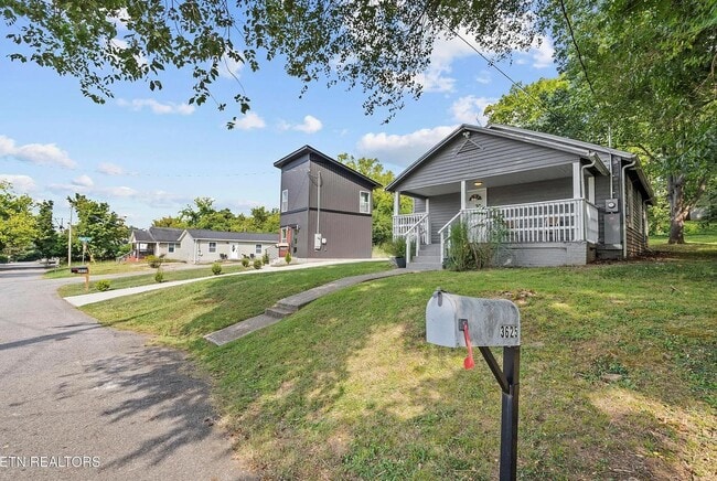 Building Photo - 3625 Reagan Ave NW