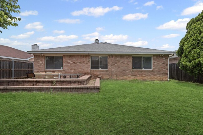 Building Photo - 5624 Northstar Ln