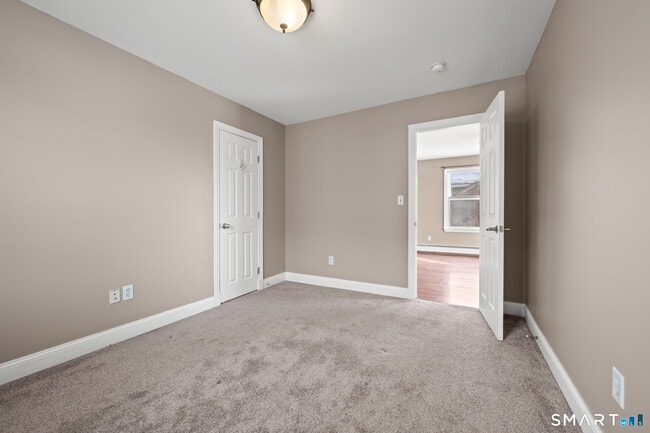 Building Photo - 246 S Orchard St